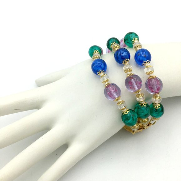 GIVRE glass bead vintage bracelet - 3-strand knotted gold-tone caps fancy clasp - Picture 2 of 8